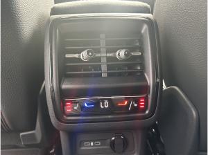 Skoda Kodiaq RS 2.0 TSI DSG 4x4 MATRIX AHK HUD 7-Sitz NAVI