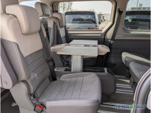 Volkswagen T7 Multivan 2,0 l TDI 75 Jahre Bulli IQ.Light