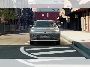 Volkswagen T-Roc Style 1.5 l eTSI OPF DSG 360 ACC AUT HUD