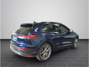 Audi Q4 e-tron quattro AHK, behizbares Lenkrad, HUD,  Keyless Entry, Bluetooth