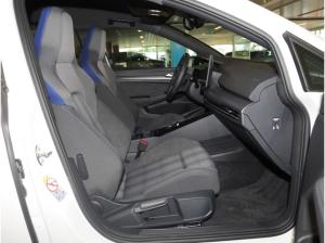 Volkswagen Golf VIII GTE eHybrid DSG BlackStyle 18Zoll LED-Matrix Navi R-Kamera