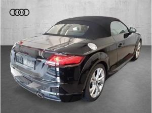 Audi TT Roadster 45 TFSI qu. S-tr. *Matrix*selection*