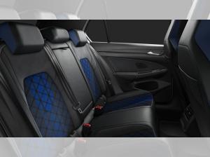 Volkswagen Golf VIII R 2.0TSI DSG P-DACH H&K ESTORIL8x19 KAMERA