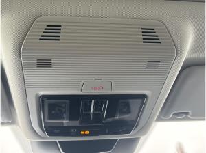 Volkswagen T-Roc Style 1.5 l eTSI OPF 7-Gang-Doppelkupplungsgetriebe DSG