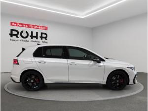 Volkswagen Golf VIII GTI (WR/Panorama/BlackStyle) 2.0 l TSI 7-Gang- DSG