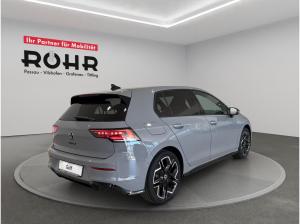 Volkswagen Golf VIII R-Line (WR/Pano/BlackStyle) 1.5 l eTSI110 7-Gang-DSG