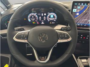 Volkswagen Golf VIII R-Line (WR/Pano/BlackStyle) 1.5 l eTSI110 7-Gang-DSG