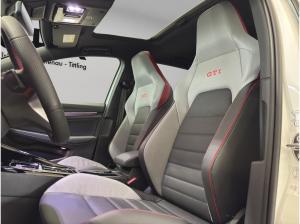 Volkswagen Golf VIII GTI (WR/Panorama/BlackStyle) 2.0 l TSI 7-Gang- DSG