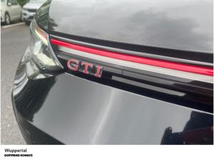 Volkswagen Golf GTI 2.0 TSI DSG DCC PANO KAM ACC LED NAVI SHZ