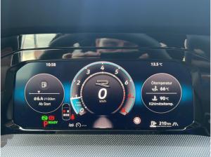 Volkswagen Golf R-Line 1.5 DSG BLACKSTYLE PANO NAVI