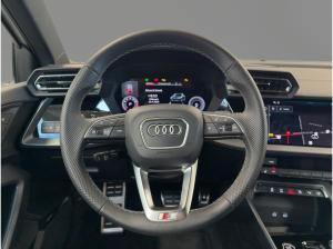 Audi A3 Sportback S line 35 TFSI virtual AHK
