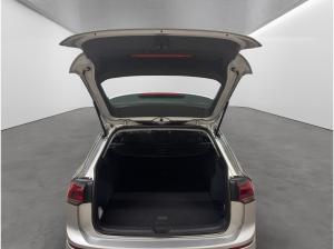 Volkswagen Golf 8 Variant 2.0 TDI DSG Life LED NAVI KAMERA PARKASS ACC SHZ KEYLESS