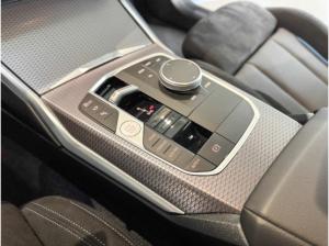 BMW 320 d xDrive Touring 19" M-Sport  360* Kamera Head-UP ACC Panorama