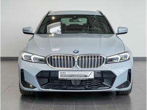 BMW 320 d xDrive Touring 19" M-Sport  360* Kamera Head-UP ACC Panorama