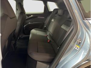 Audi Q4 e-tron qu 5JGAR StHzg PDC SHZ Assists