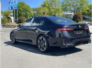 BMW 520 d Lim.  *>22%* sofort verfügbar* M Sport * AHK * ACC * H&K *