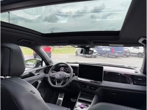 Volkswagen Tiguan R-Line 2,0 l TDI PANO*AHK*STANDHEIZUNG*LEDER*8-FACH-BEREIFT