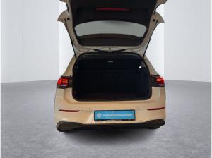Volkswagen Golf VIII 1.5 TSI Life Ganzjahresreifen Rückfahrkamera