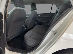 Volkswagen Golf VIII 1.5 TSI Life Ganzjahresreifen Rückfahrkamera