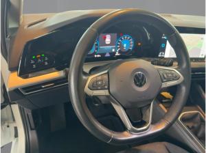 Volkswagen Golf VIII 1.5 TSI Life Ganzjahresreifen Rückfahrkamera