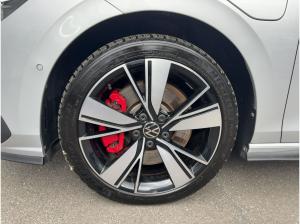 Volkswagen Golf VIII 1.4 eHybrid GTE DSG Parklenkassistent