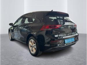Volkswagen Golf VIII 1.5 TSI Life Navi Ganzjhahresreifen