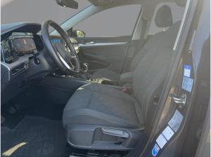 Volkswagen Golf VIII 1.5 TSI Life AppConnect Einparkhilfe