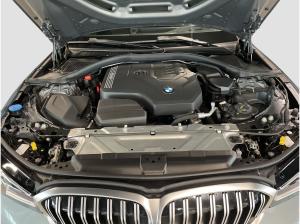 BMW 320 i Touring M Sport LiveCockpitProf Kamera LED