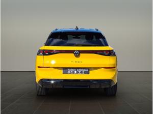 Volkswagen T-Roc 1.5 eTSI DSG R-Line+AHK+WR+HARMANN+MATRIX+