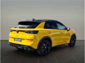 Volkswagen T-Roc 1.5 eTSI DSG R-Line+AHK+WR+HARMANN+MATRIX+
