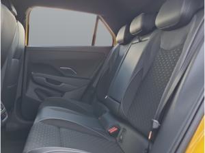 Volkswagen T-Roc 1.5 eTSI DSG R-Line+AHK+WR+HARMANN+MATRIX+