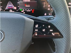 Audi A6 Avant 3.0 TFSI quattro edition one MATRIX S-Line Standhzg.
