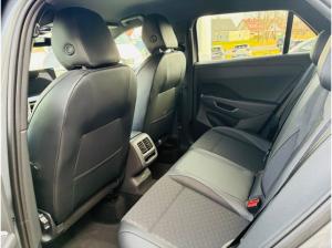 Volkswagen T-Roc R-Line 1.5l eTSI 7-Gang-DSG