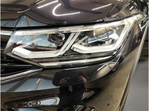 Volkswagen Tiguan R 2.0 TSI DSG 4Motion ACC AUT LED PDC SHZ