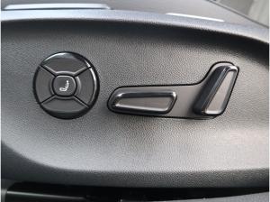 Volkswagen Passat Business 1,5 eTSI OPF (150 PS) DSG *AHK*WINTERRÄDER*NAVI PRO*