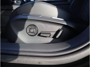 Volkswagen Passat R-Line 2,0 TDI SCR (150 PS) DSG *AHK*BLACK STYLE*WINTERRÄDER*NAVI PRO*