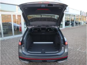Volkswagen Passat R-Line 2,0 TDI SCR (150 PS) DSG *AHK*BLACK STYLE*WINTERRÄDER*NAVI PRO*