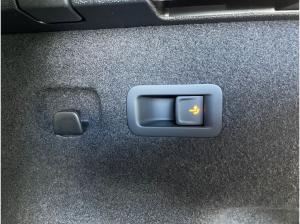 Volkswagen Tayron R-Line 2,0 l TDI  4MOTION DSG HEAD-UP*HARMAN&KARDON*MASSAGE