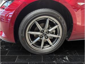 Mazda MX-5 ROADSTER SKYACTIV-G 1.5 EXCLUSIVE-LINE Navi