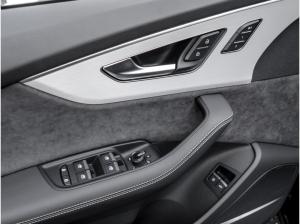 Audi Q7 SUV S Line 60 TFSIe quattro AHK PANO B&O LM22