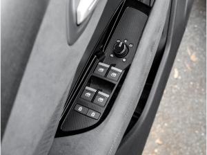 Audi Q3 SUV TFSI quattro s tronic PANO MATRIXLED LM20