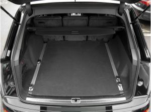 Audi Q7 S Line TFSI e quattro PANO AHK ALLRADLENKUNG