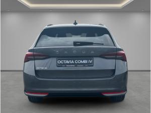 Skoda Octavia Combi 2.0 TDI Tour, AHK,Navi,Matrix LED