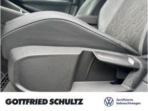 Volkswagen Golf VIII GOAL eTSI DSG AHK NAVI SITZHEIZUNG EINPARKHILFE LED