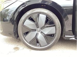 Volkswagen Passat R-Line 2,0 l TDI SCR 110 kW (150 PS) DSG " SOFORT VERFÜGBAR" "Zulassung bis 31.05.2026"
