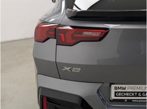 BMW X2 sDrive20i M Sport Pano AHK HuD DA+ PA+ H/K 20''