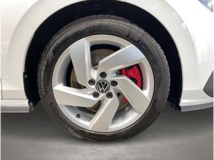 Volkswagen Golf VIII GTI 2.0 TSI DSG ACC AUT Fernlichtass.