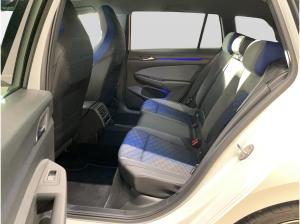 Volkswagen Golf VIII Variant R 2.0 TSI DSG 4Motion ACC AHK