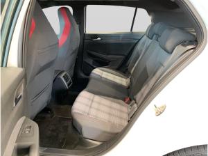 Volkswagen Golf VIII GTI 2.0 TSI DSG ACC AUT Fernlichtass.