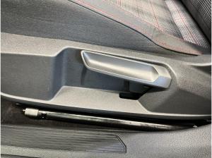 Volkswagen Golf VIII GTI 2.0 TSI DSG ACC AUT Fernlichtass.
